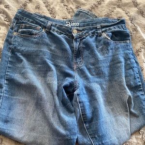 Women’s Jeans